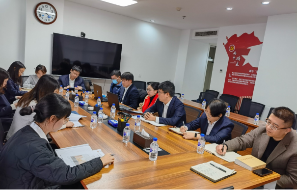 红豆钱包召开团员和青年学习贯彻新时代中国特色社会主义思想主题第二期专题学习会